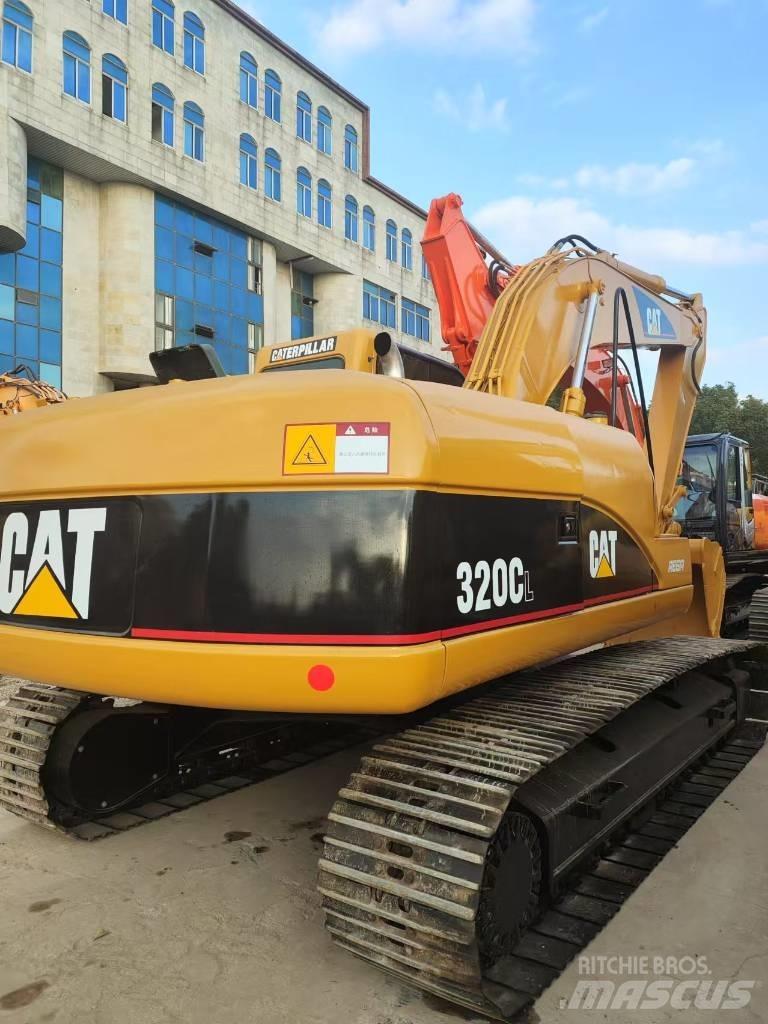 CAT 320 C L Vikšriniai ekskavatoriai