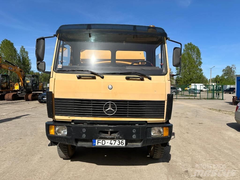 Mercedes-Benz 1317 Automobilinės cisternos