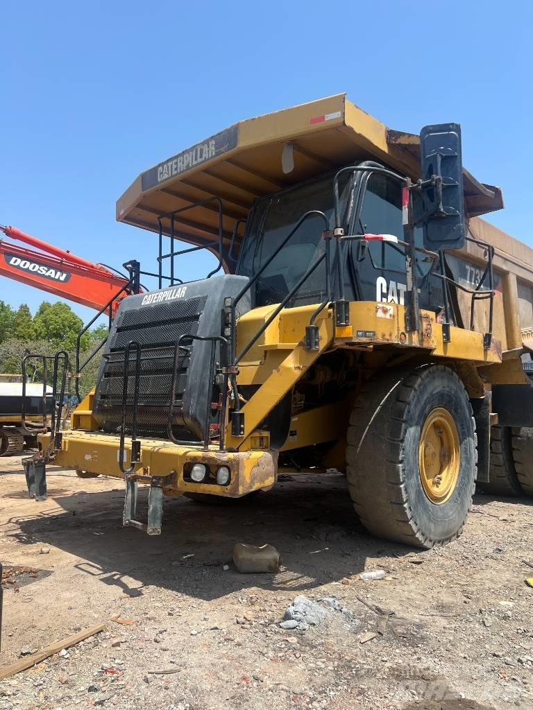 CAT 773 D Atliekų išvežimo technika