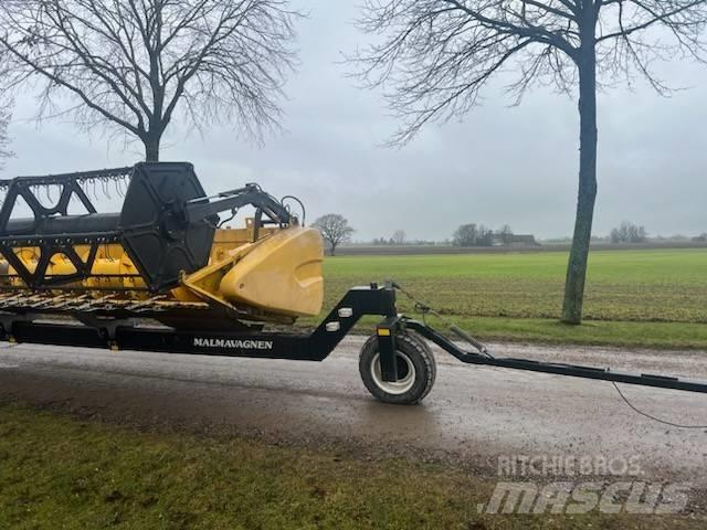 New Holland CR 9090 Derliaus nuėmimo kombainai