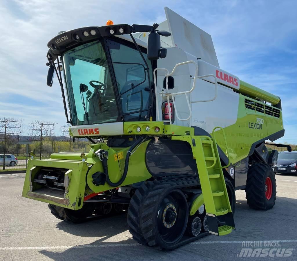 CLAAS Lexion 750 TT Derliaus nuėmimo kombainai