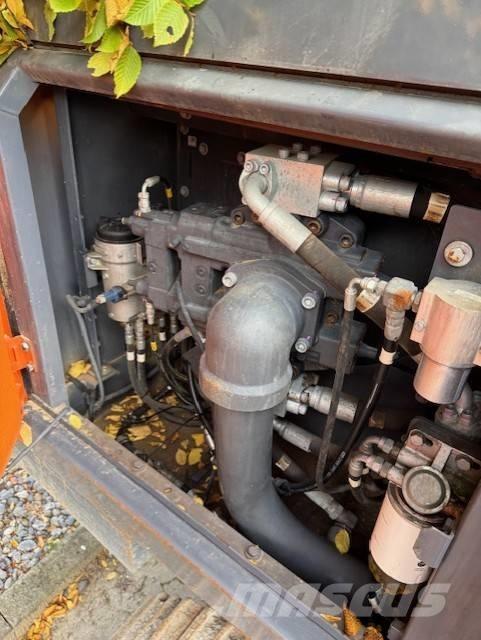 Doosan DX 530 LC-5 Vikšriniai ekskavatoriai