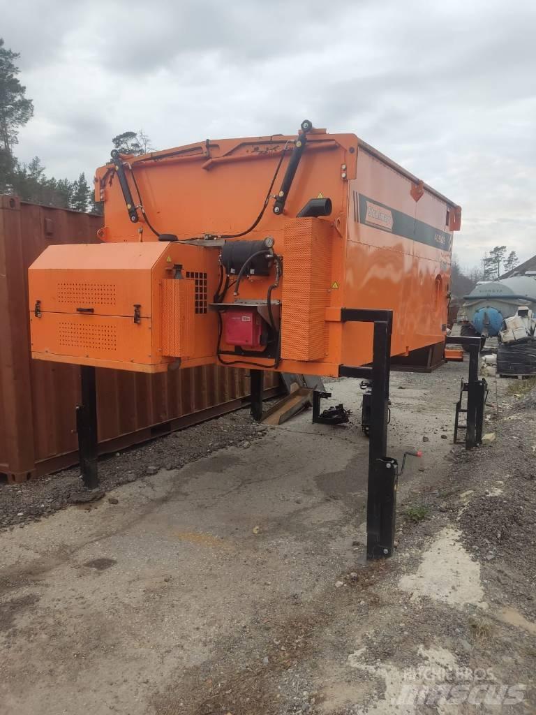 Strassmayr AC 9000 E Terminiai asfalto konteineriai