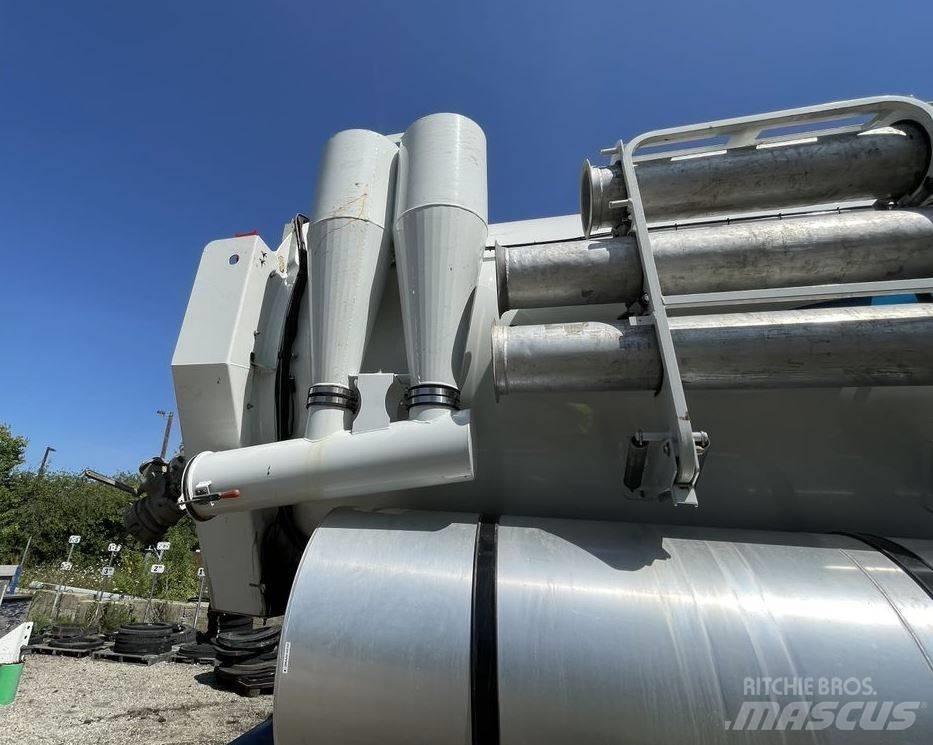 Vactor 2100 PLUS Kombinuotos paskirties / vakuuminiai sunkvežimiai