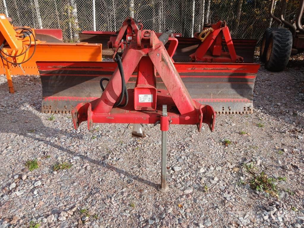 Vama 300 JH 1 Kelių valytuvai