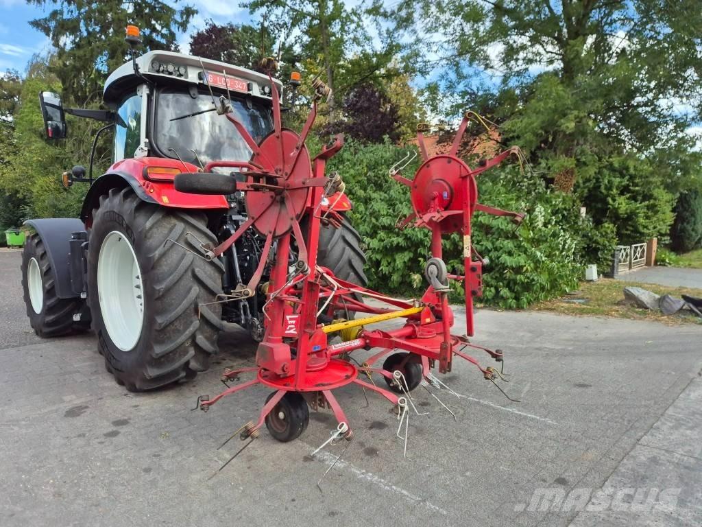 Lely Lotus 600 Šieno grėbliai ir vartytuvai