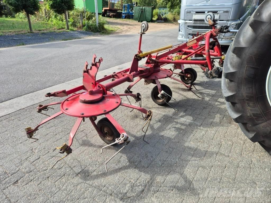 Lely Lotus 600 Šieno grėbliai ir vartytuvai