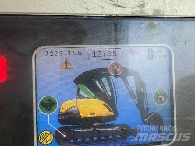 Mecalac 8 M CR Vidutinės galios ekskavatoriai 7-12 t