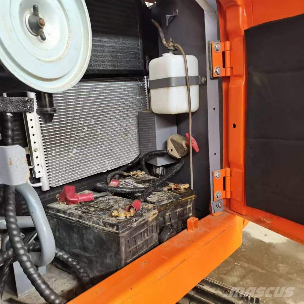  zaxis 130 Vikšriniai ekskavatoriai