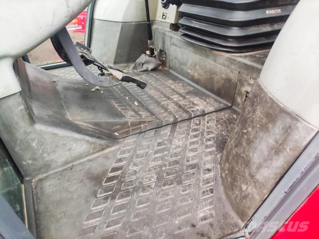 Massey Ferguson 4245 Traktoriai