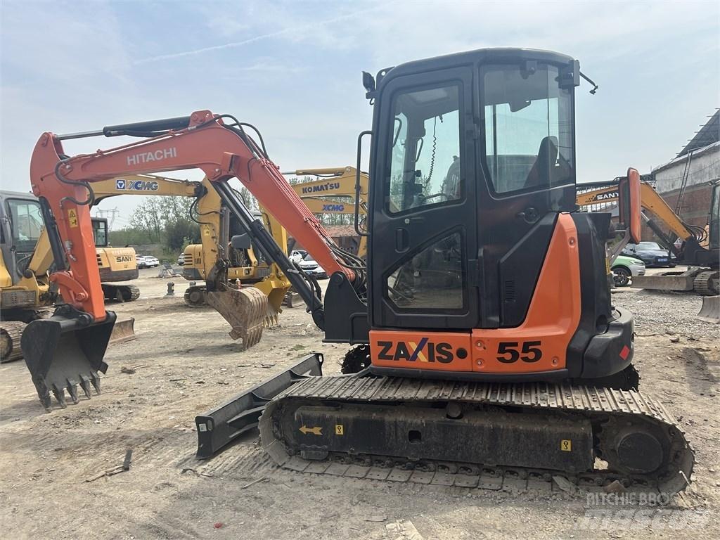 Hitachi ZX55 Mini ekskavatoriai < 7 t
