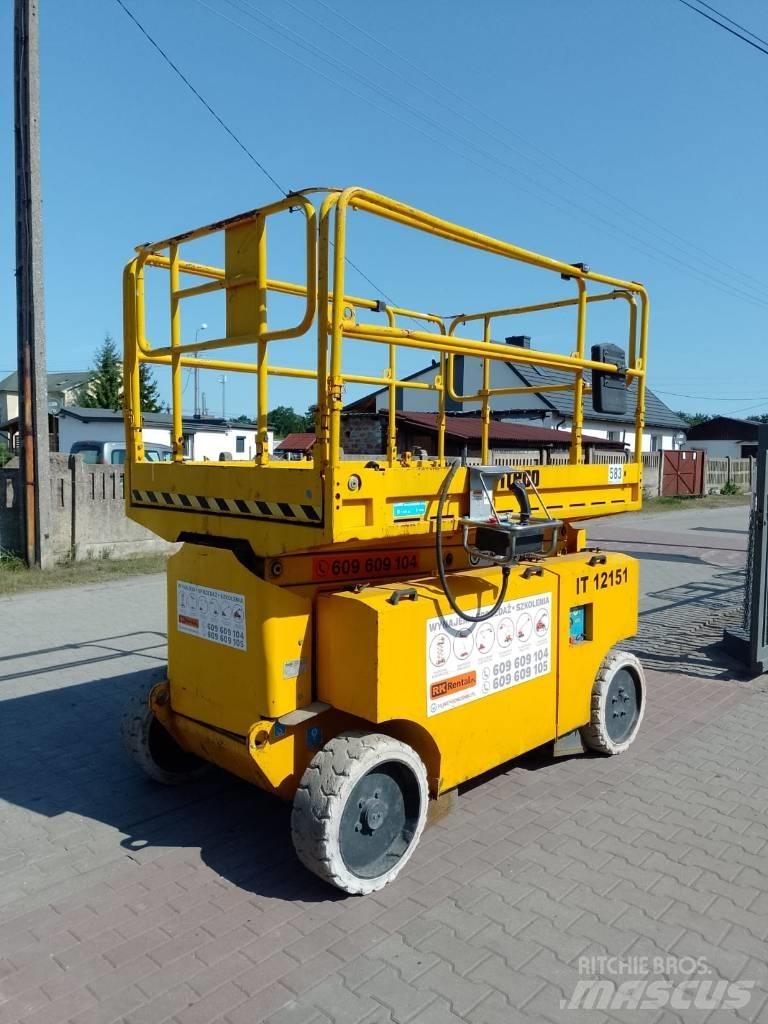 Iteco IT 12151 Žirkliniai keltuvai