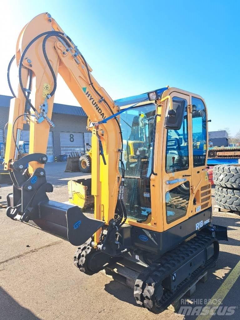 Hyundai R18-9AK Mini ekskavatoriai < 7 t