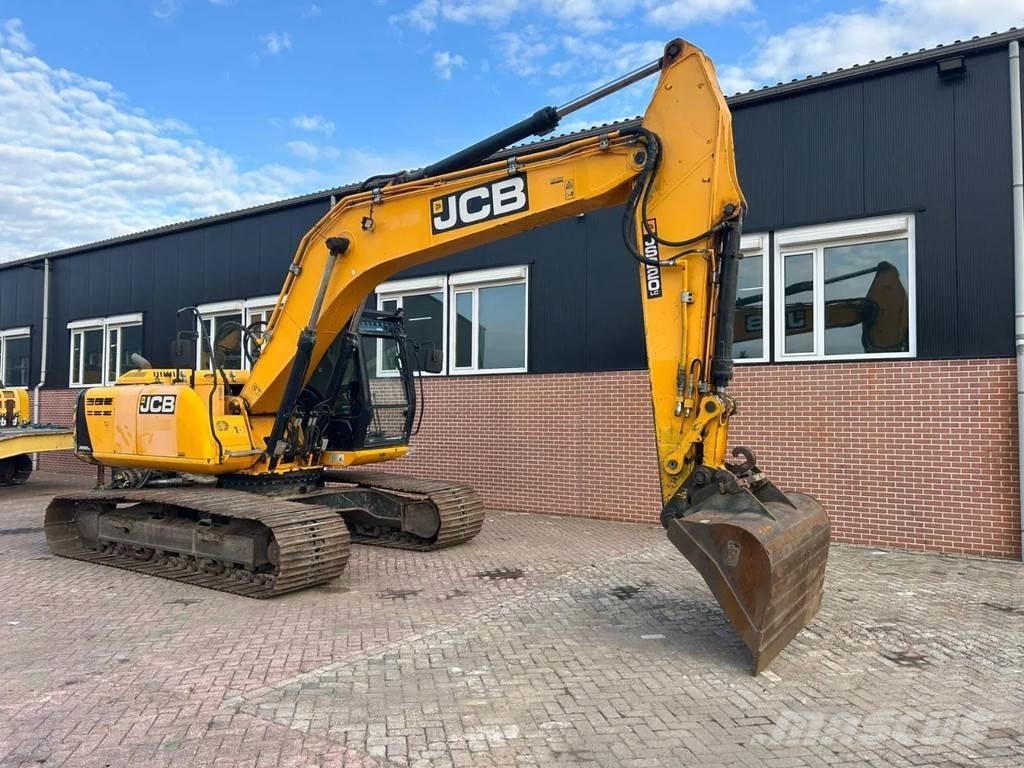 JCB JS220LC Vikšriniai ekskavatoriai