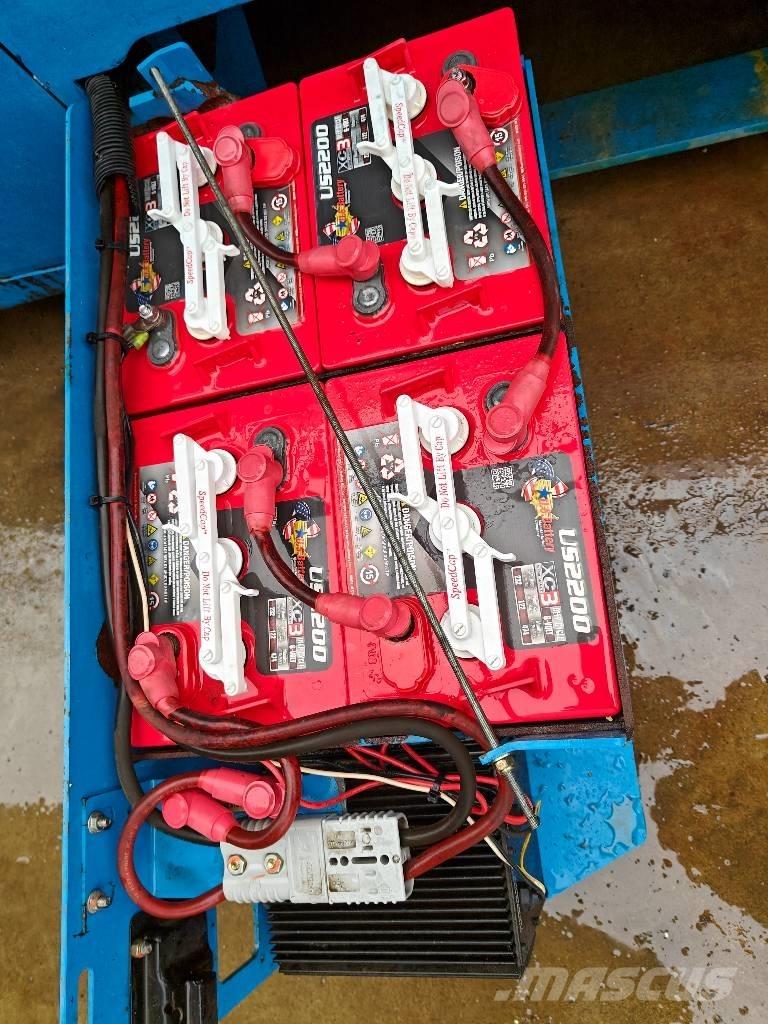 Genie 2646 Žirkliniai keltuvai