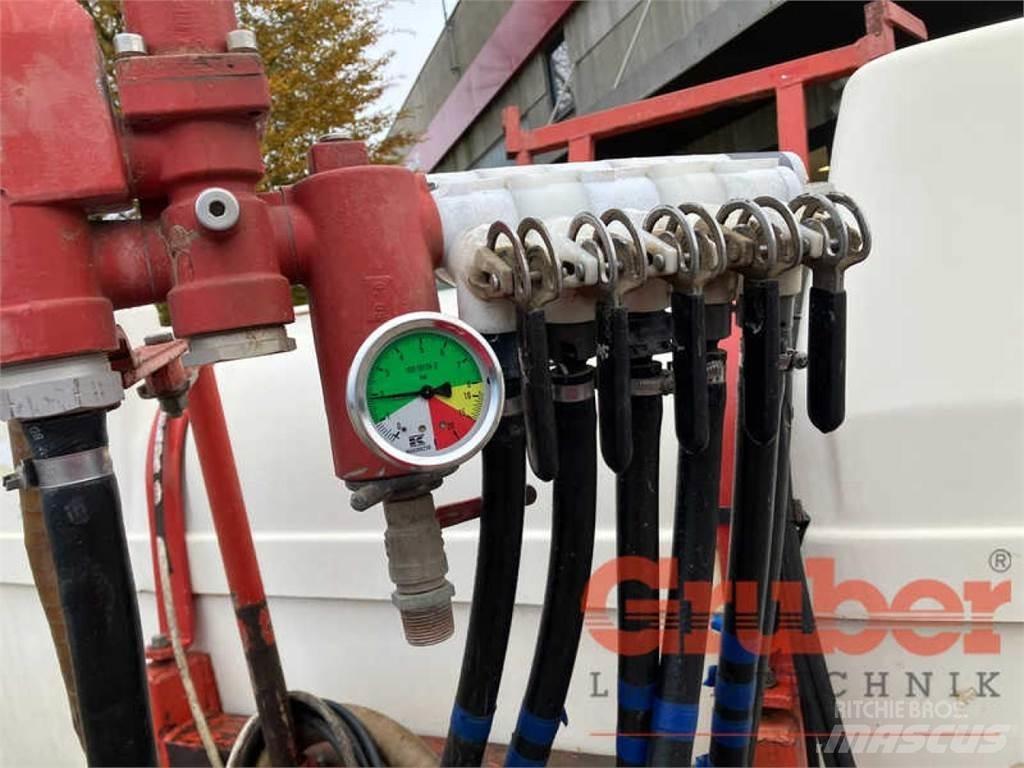 Holder 1.600 l Prikabinami purkštuvai
