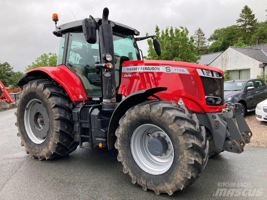 Massey Ferguson 7726 Traktoriai