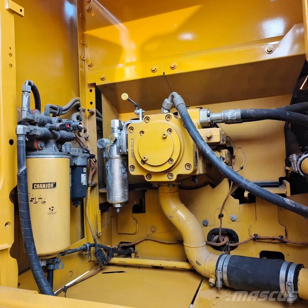 CAT 320 GC Vikšriniai ekskavatoriai