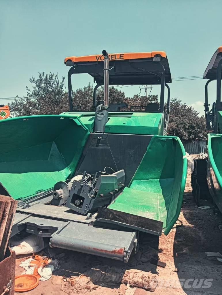 Vögele 1800-3 Asfalto klotuvai