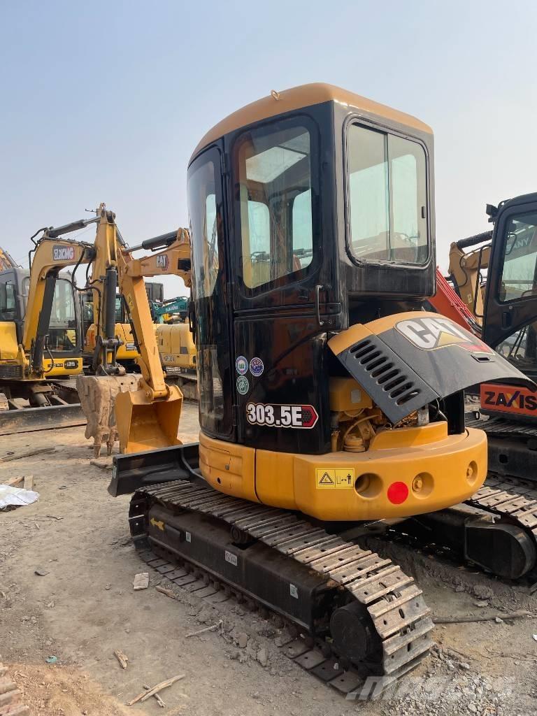 CAT 303.5 E CR Vikšriniai ekskavatoriai