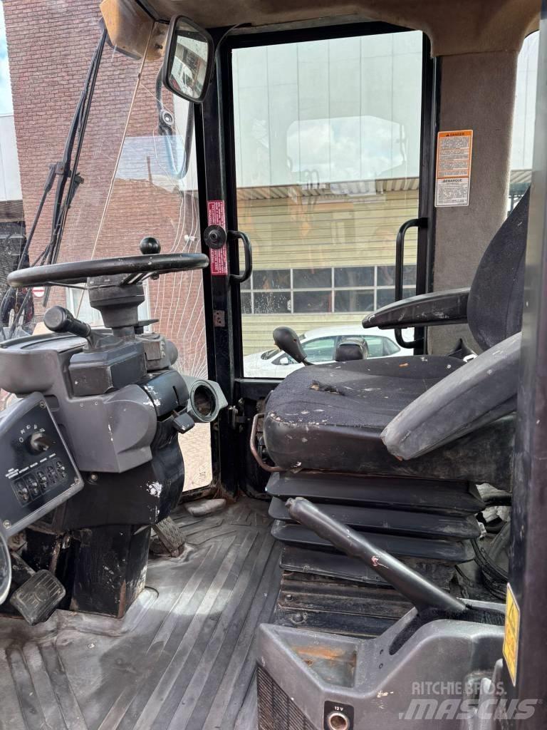 CAT 924 G Naudoti ratiniai krautuvai