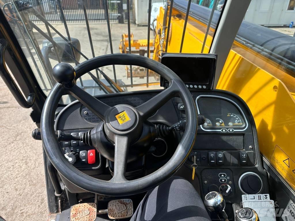 JCB 540-140 Teleskopiniai krautuvai