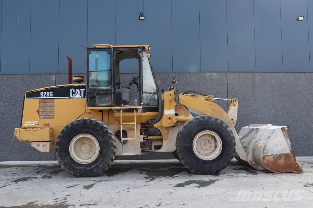 CAT 928 G Naudoti ratiniai krautuvai