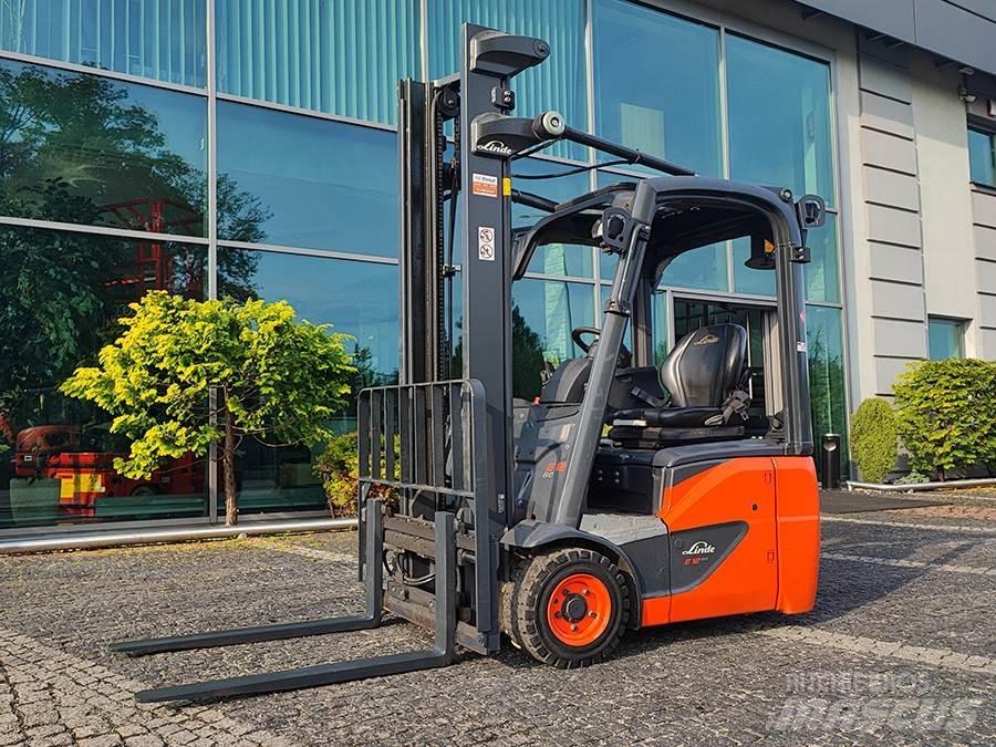 Linde E12-02 Elektriniai šakiniai krautuvai