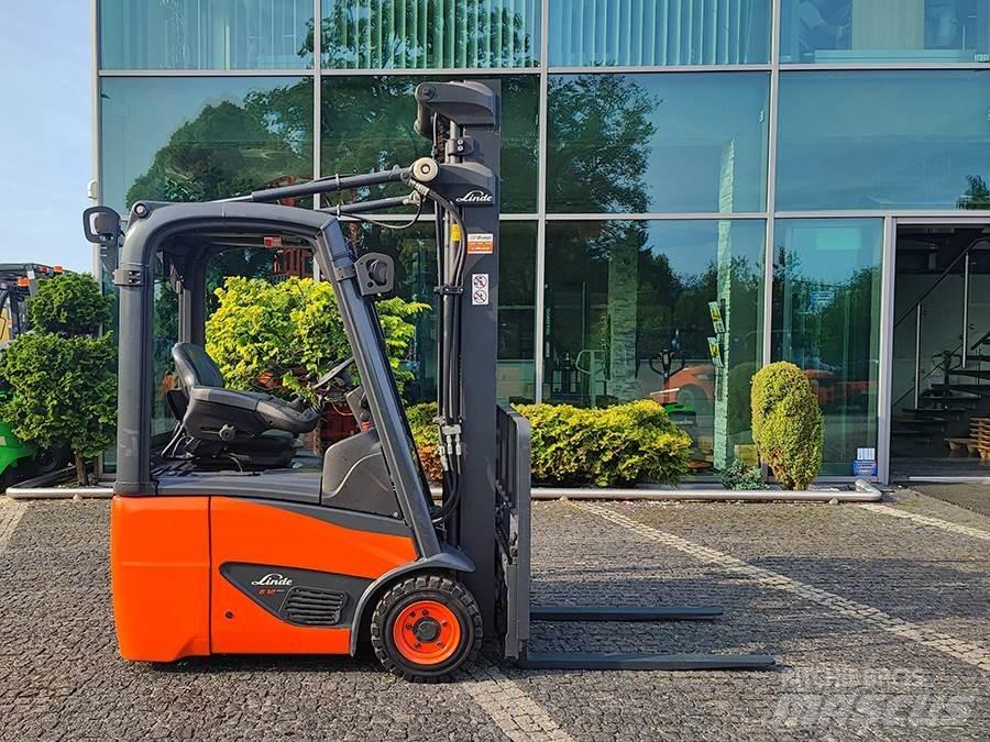 Linde E12-02 Elektriniai šakiniai krautuvai