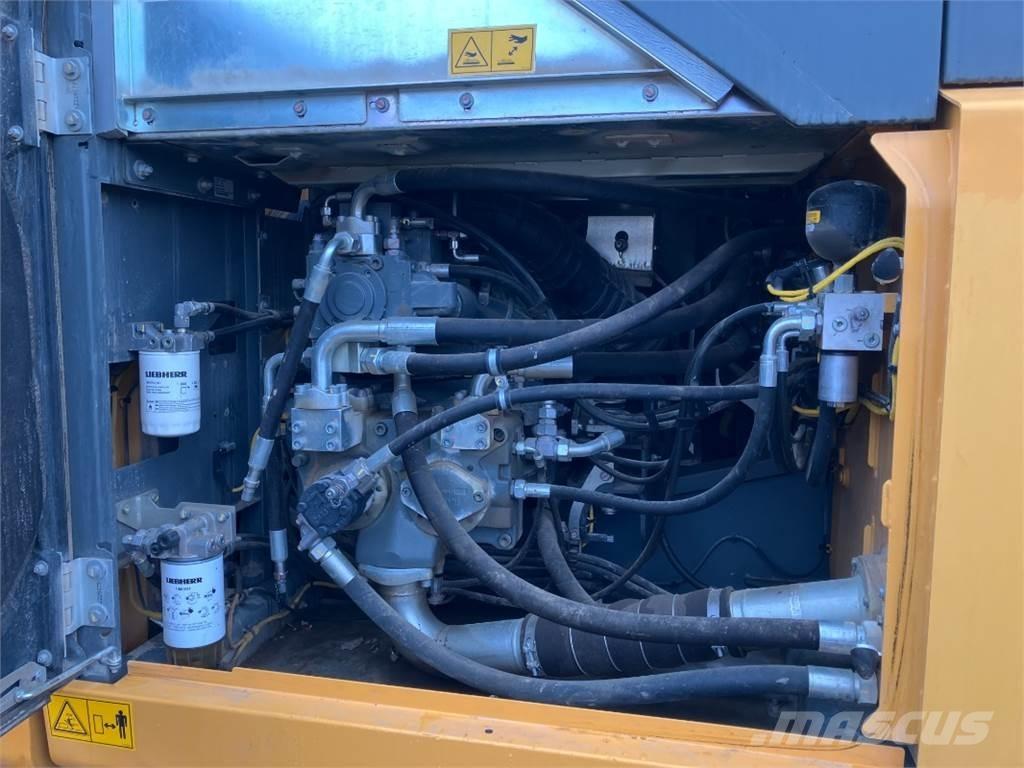 Liebherr R934 Vikšriniai ekskavatoriai