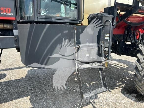 Apache AS850 Savaeigiai purkštuvai