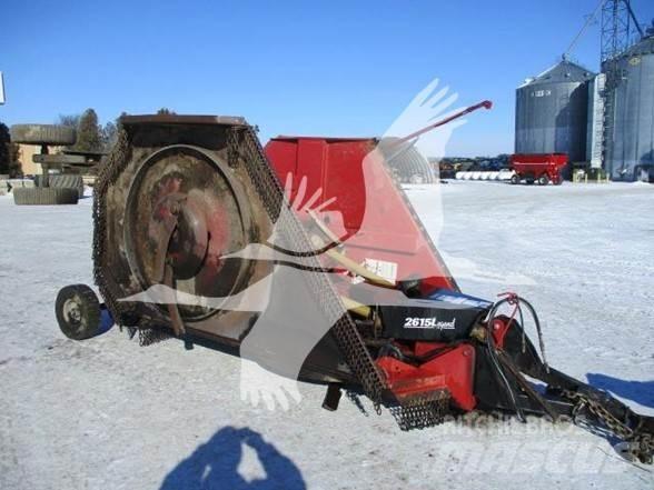 Bush Hog 2615L Formuojančios žoliapjovės
