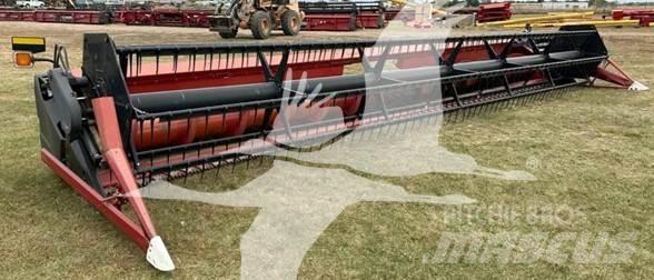 Case IH 1020 Derliaus nuėmimo kombainų galvos