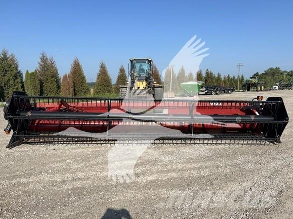 Case IH 1020 Derliaus nuėmimo kombainų galvos