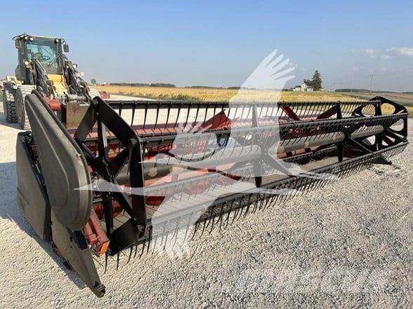 Case IH 1020 Derliaus nuėmimo kombainų galvos