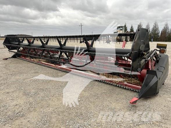 Case IH 1020 Derliaus nuėmimo kombainų galvos