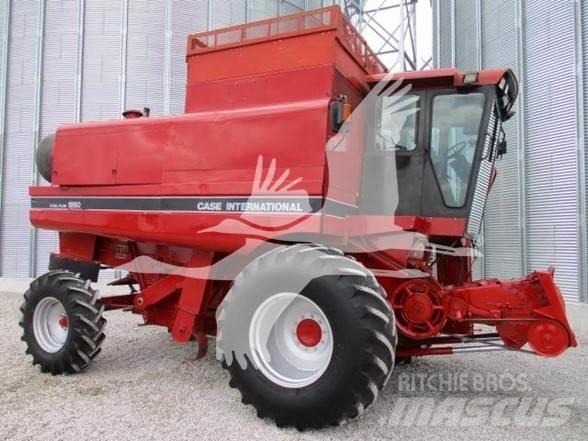 Case IH 1660 Derliaus nuėmimo kombainai