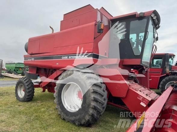 Case IH 1680 Derliaus nuėmimo kombainai