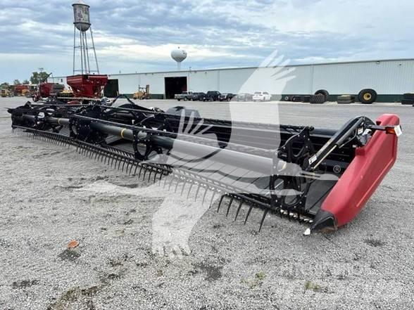 Case IH 2162 Derliaus nuėmimo kombainų galvos