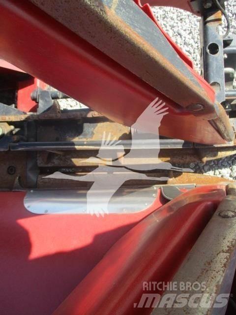 Case IH 2208 Derliaus nuėmimo kombainų galvos