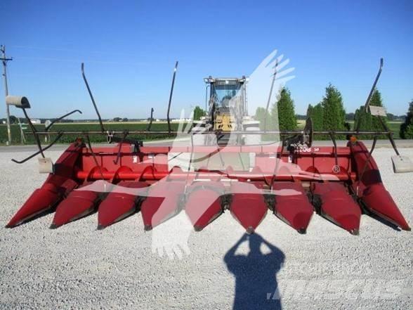 Case IH 2208 Derliaus nuėmimo kombainų galvos