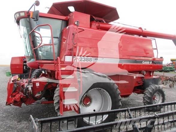 Case IH 2388 Derliaus nuėmimo kombainai