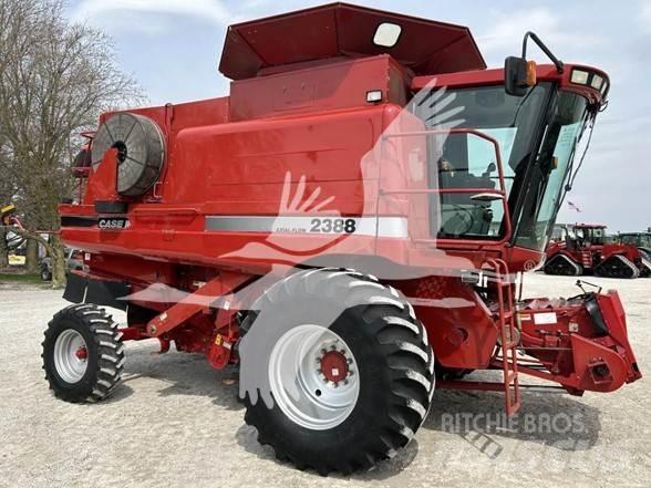 Case IH 2388 Derliaus nuėmimo kombainai