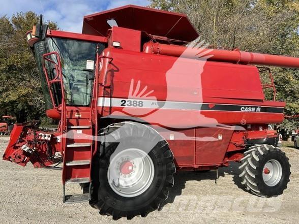 Case IH 2388 Derliaus nuėmimo kombainai