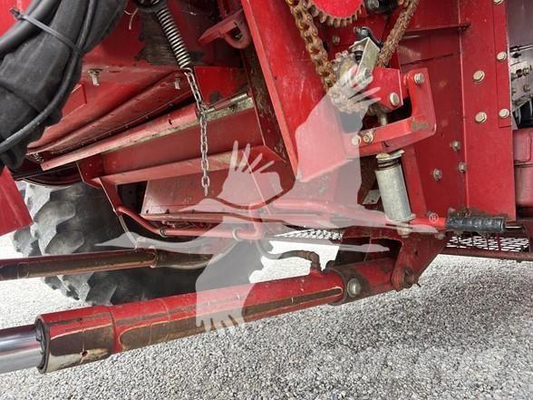 Case IH 2588 Derliaus nuėmimo kombainai