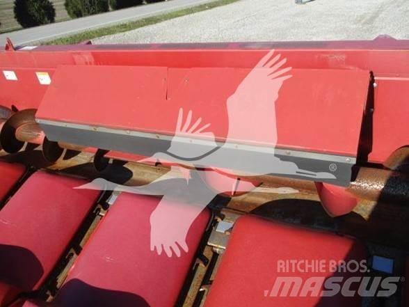 Case IH 2608 Derliaus nuėmimo kombainų galvos