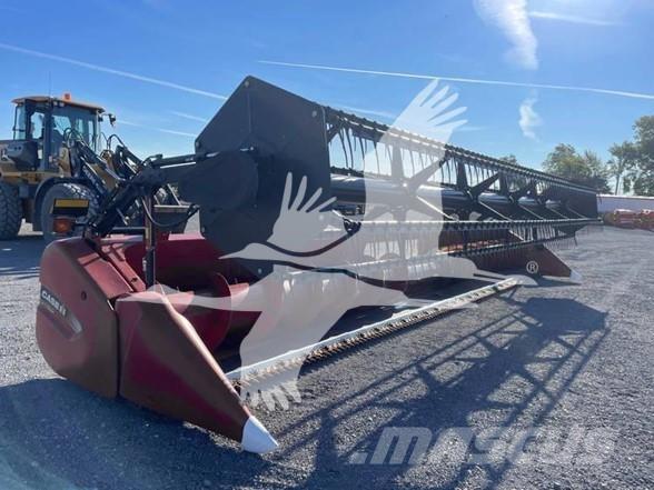 Case IH 3020 Derliaus nuėmimo kombainų galvos