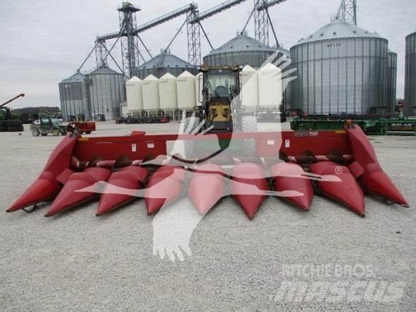 Case IH 3208 Derliaus nuėmimo kombainų galvos