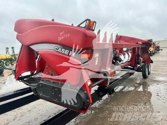 Case IH 3208 Derliaus nuėmimo kombainų galvos