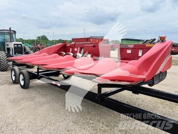 Case IH 3406 Derliaus nuėmimo kombainų galvos